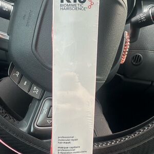 Biomimetic Hairscience Professional Hair Mask - White